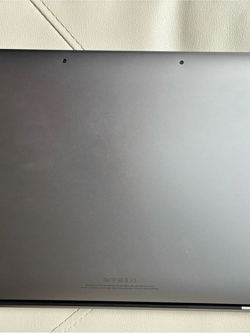 MacBook Pro 2018 (With Touch Bar) - 13